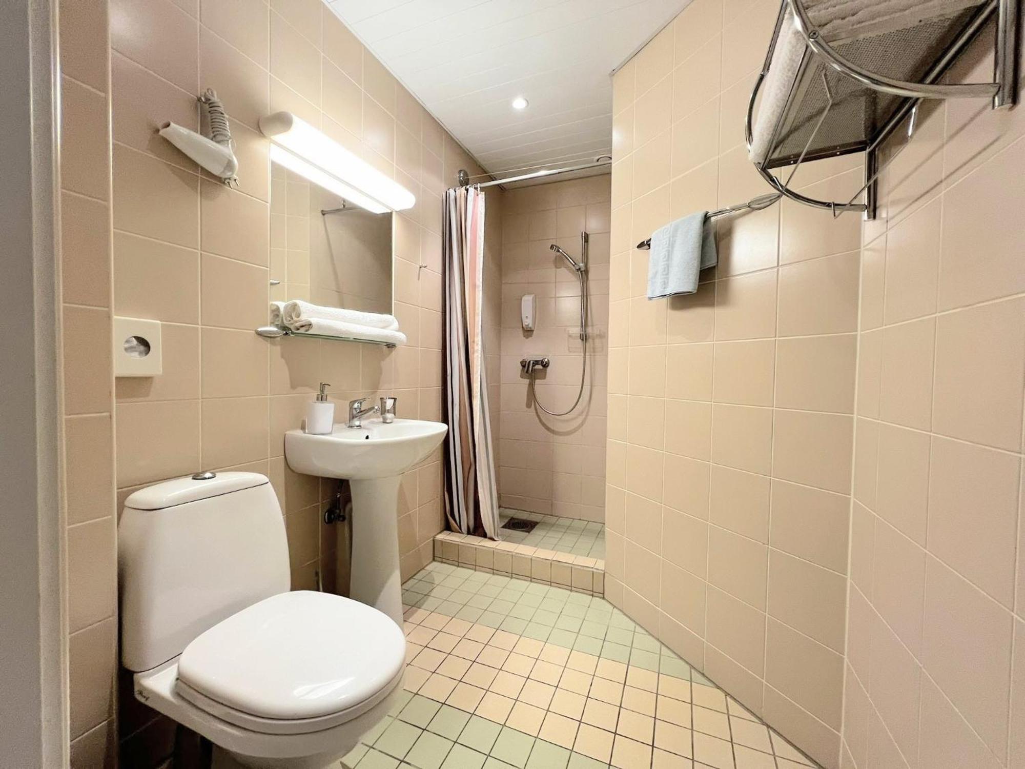 Tulbi Guesthouse Parnawa Zewnętrze zdjęcie